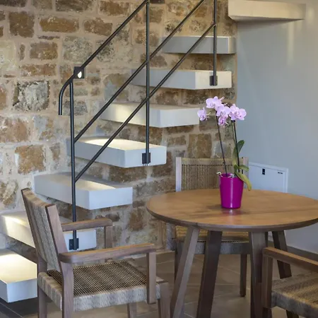 Lithos - Halkidiki Aparthotel Nikiti (Sithonia)