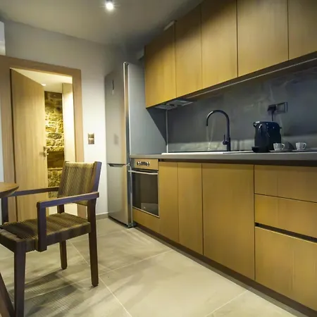 Lithos - Halkidiki 4* ניקיטי