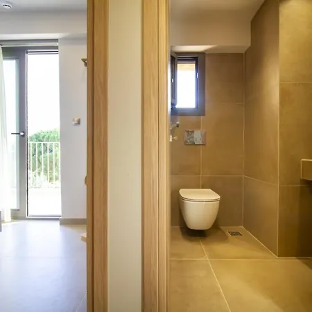 מלון דירות Lithos - Halkidiki ניקיטי